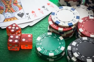 dice-chips-and-playing-cards (2)
